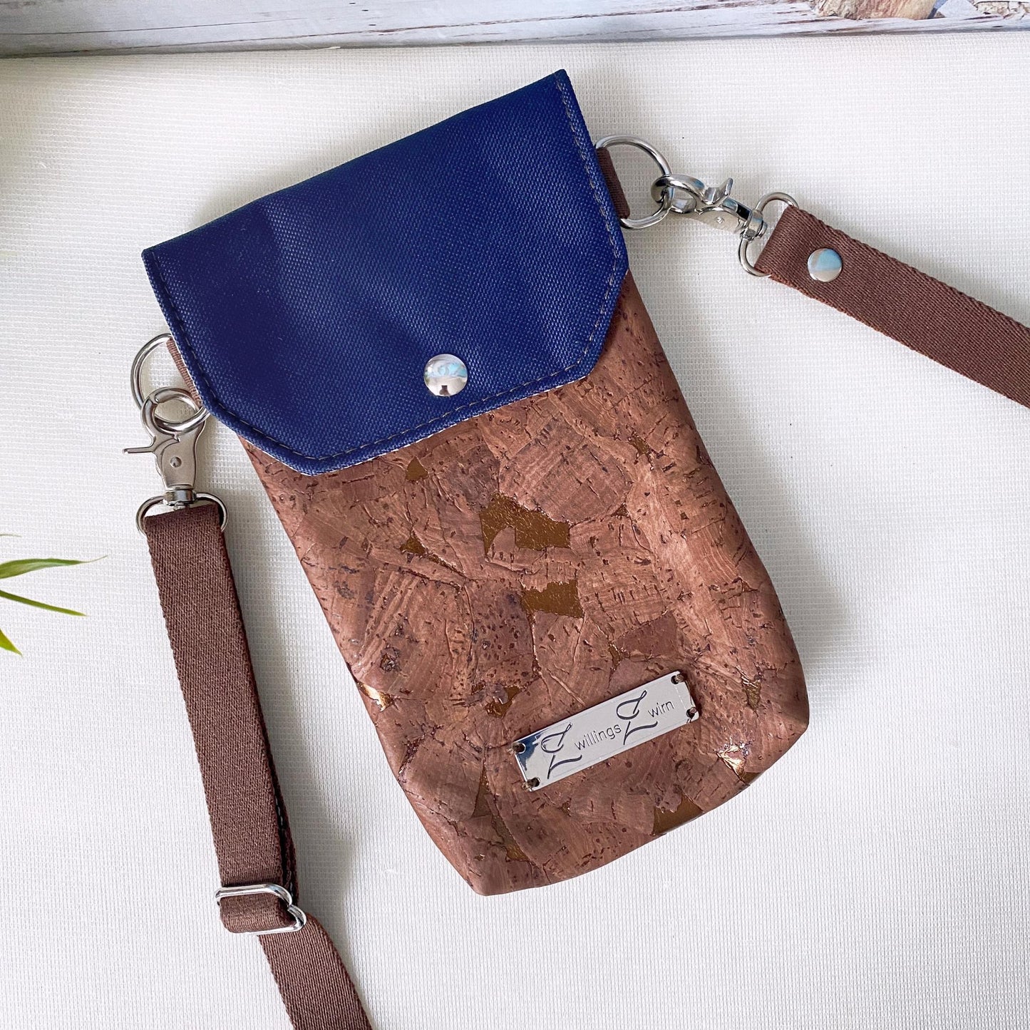 Handytasche *ohne Motiv* Nachtblau/Kork Braun Bronze