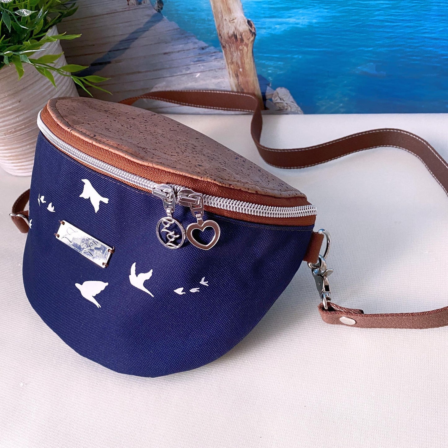 Bauchtasche *Vögel* Weiß/Nachtblau/Kork Cognac