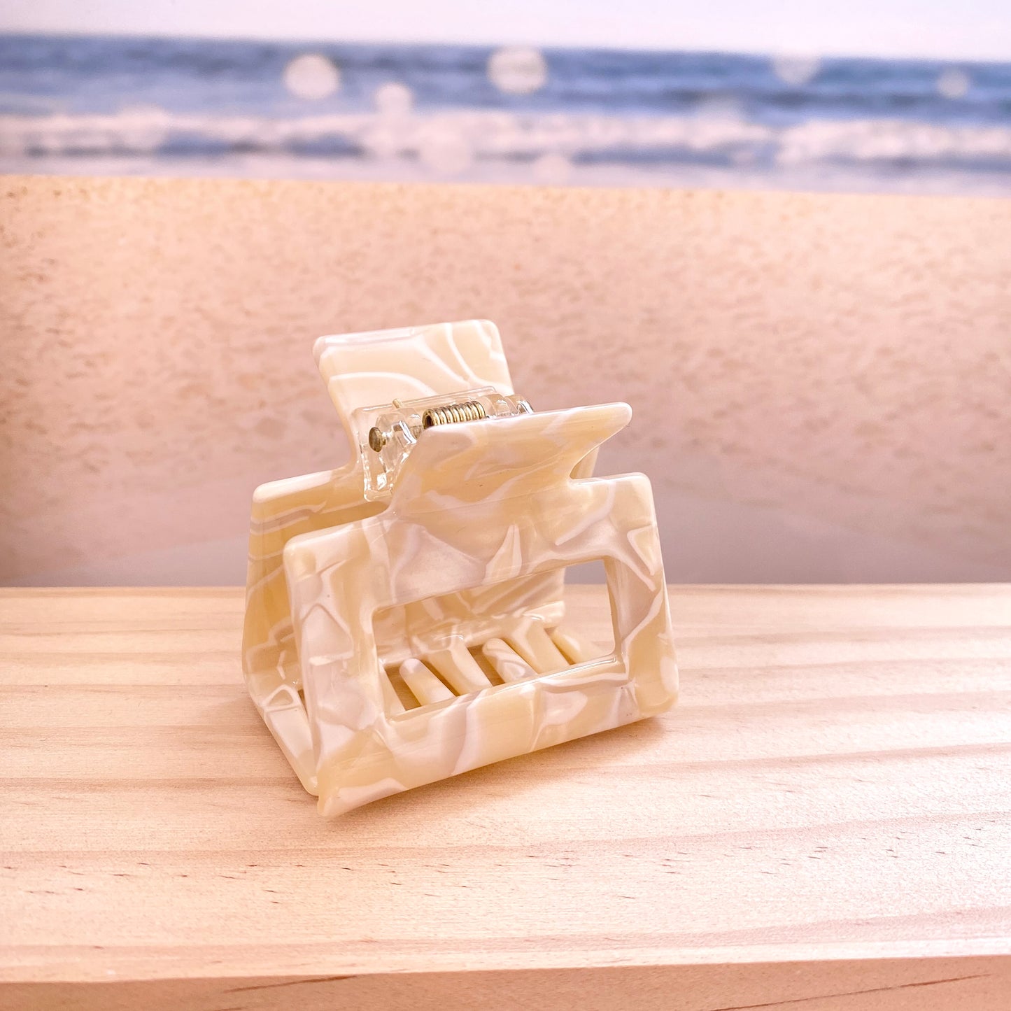 Haarklammer eckig mittel -Sand meliert-