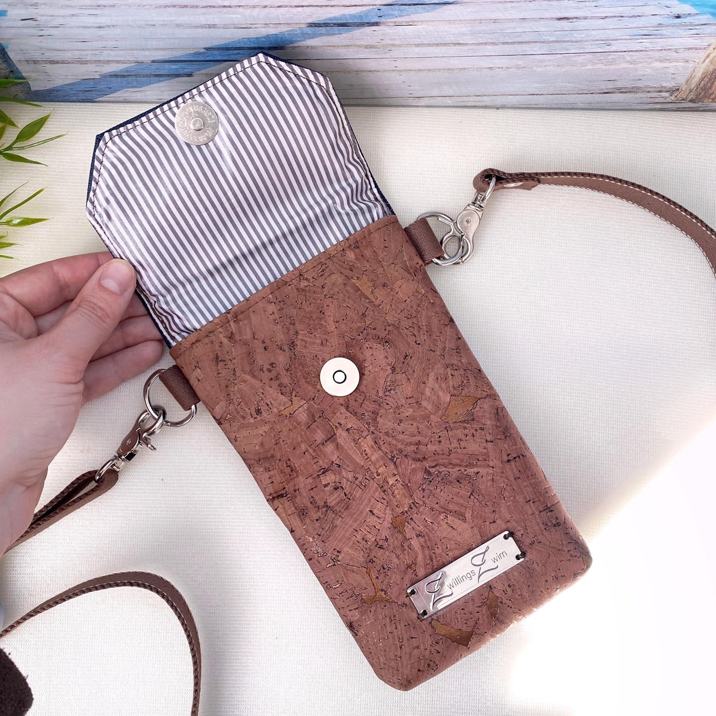 Handytasche *ohne Motiv* Nachtblau/Kork Braun Bronze