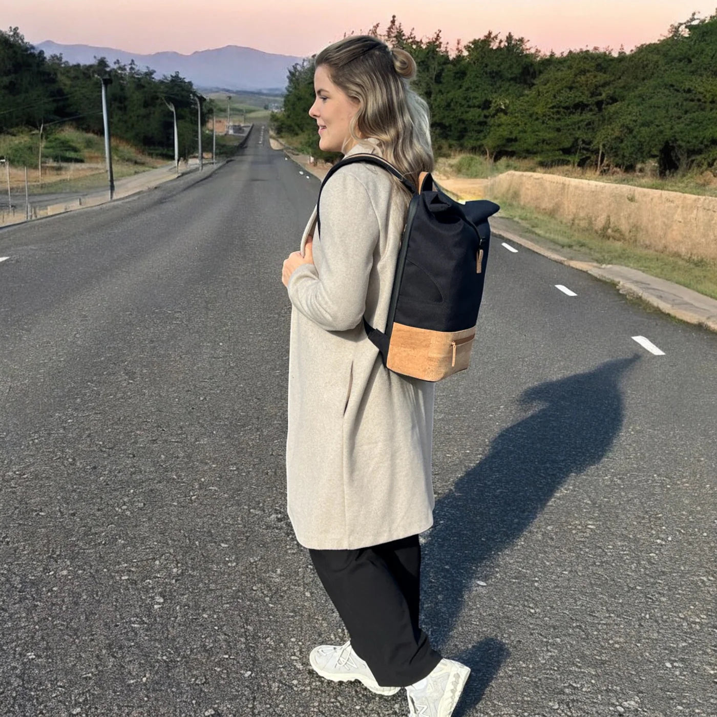 Rucksack Sperling Rolltop Daily *Schwarz/Kork Hellbraun*