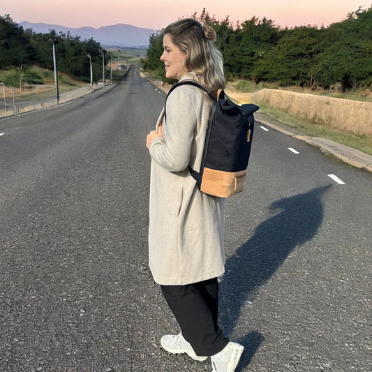 Rucksack Sperling Rolltop Daily *Schwarz/Kork Hellbraun*