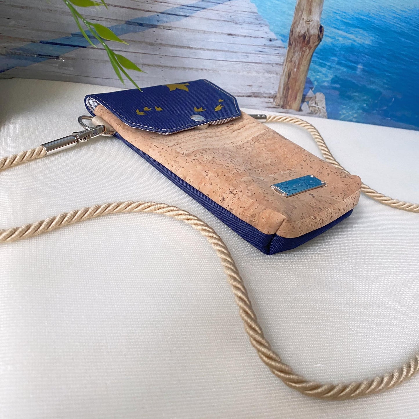 Handytasche *Vögel* Gold/Nachtblau/Kork Hellbraun