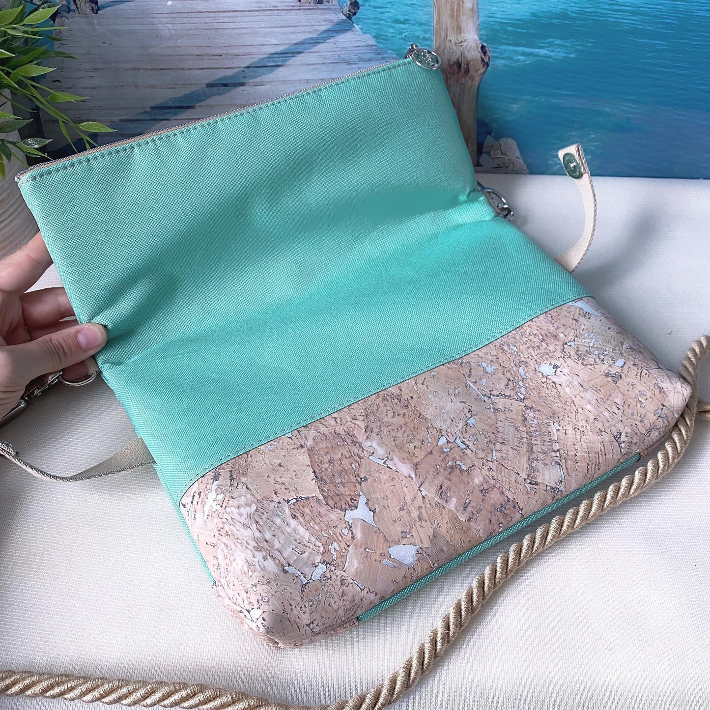 Fold-Over Tasche *Anker* Weiß/Mint/Kork Natur (Silber)