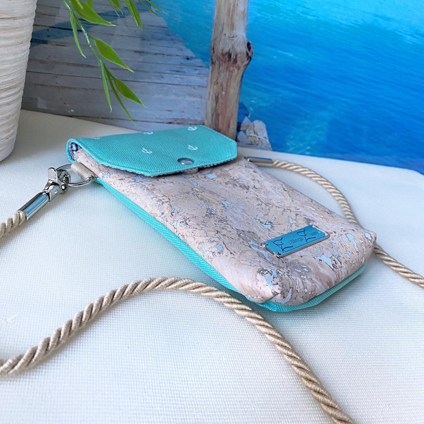 Handytasche *Anker* Weiß/Mint/Kork Natur (mit Silber Effekt)