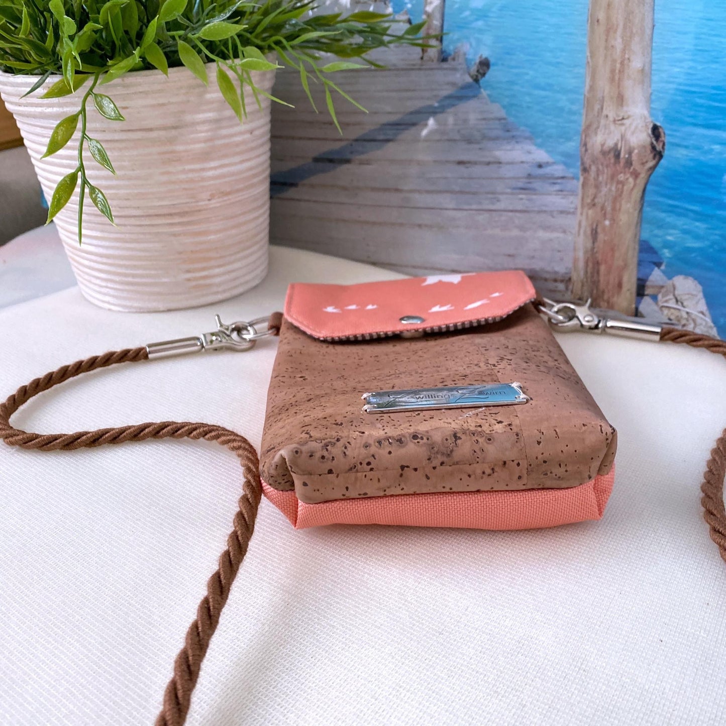 Handytasche *Vögel* Weiß/Apricot/Kork Cognac