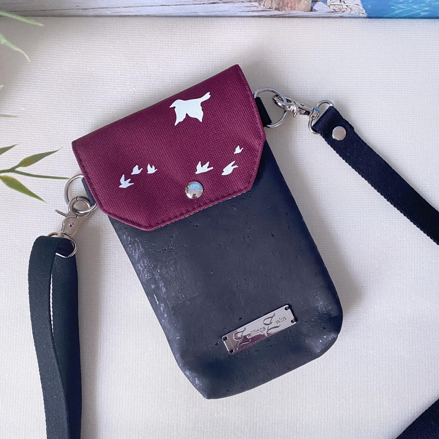 Handytasche *Vögel* Weiß/Bordeaux/Kork Schwarz