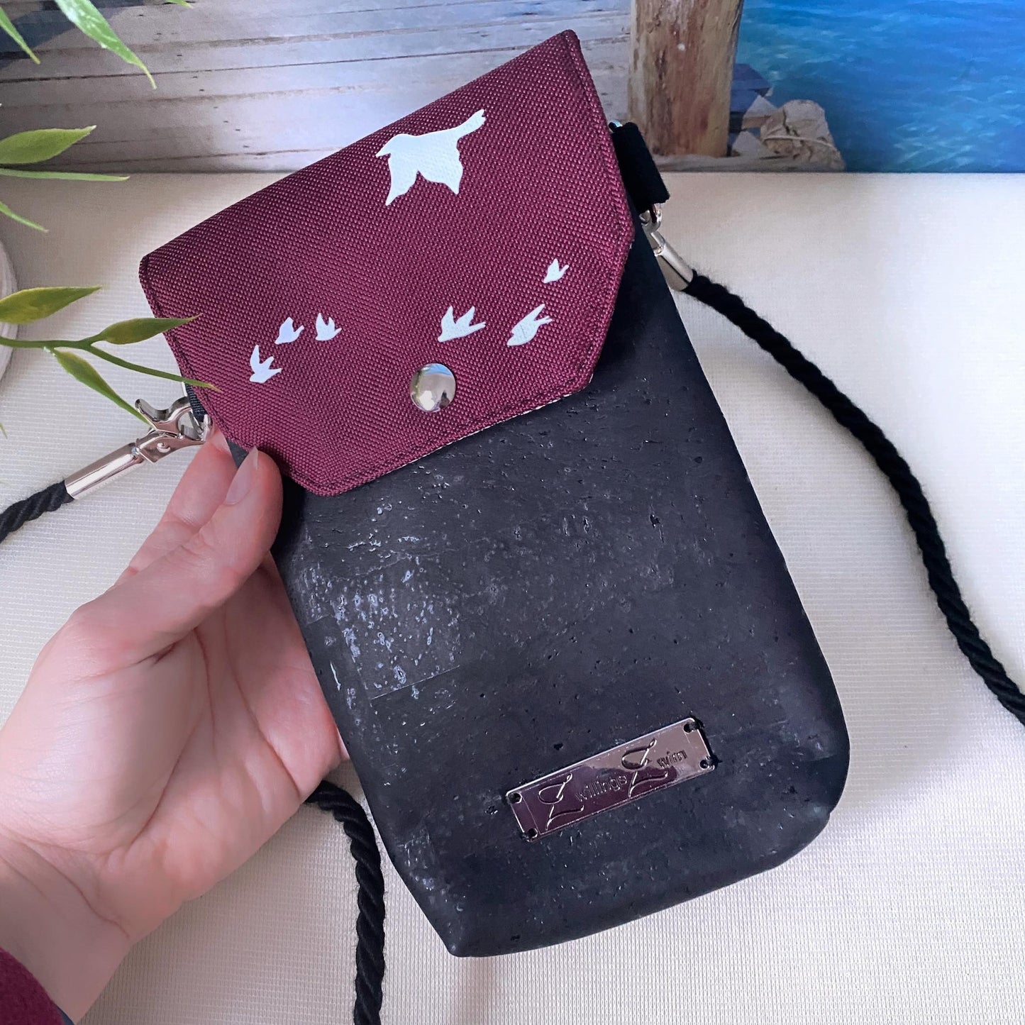 Handytasche *Vögel* Weiß/Bordeaux/Kork Schwarz