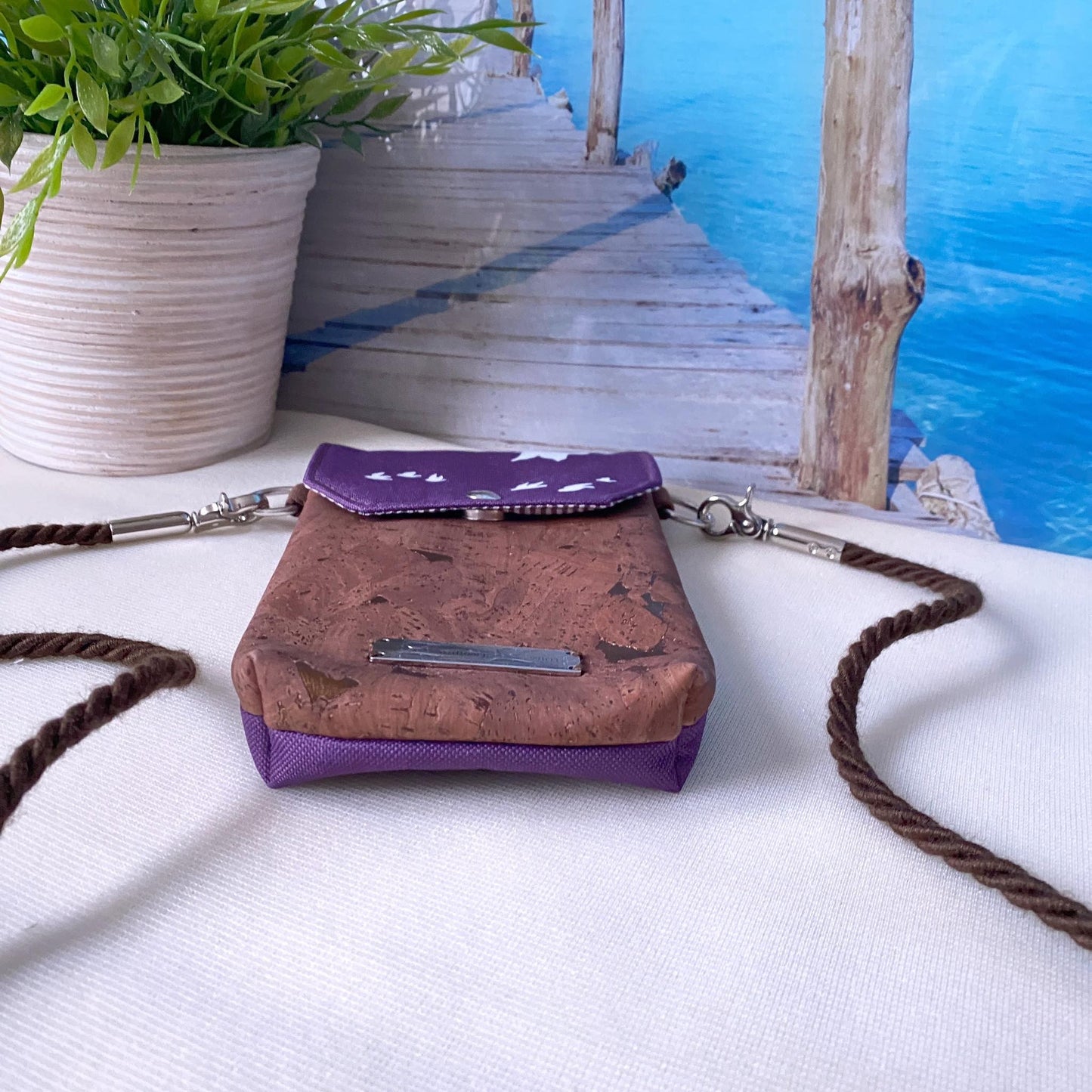 Handytasche *Vögel* Weiß/Aubergine/Kork Braun Bronze