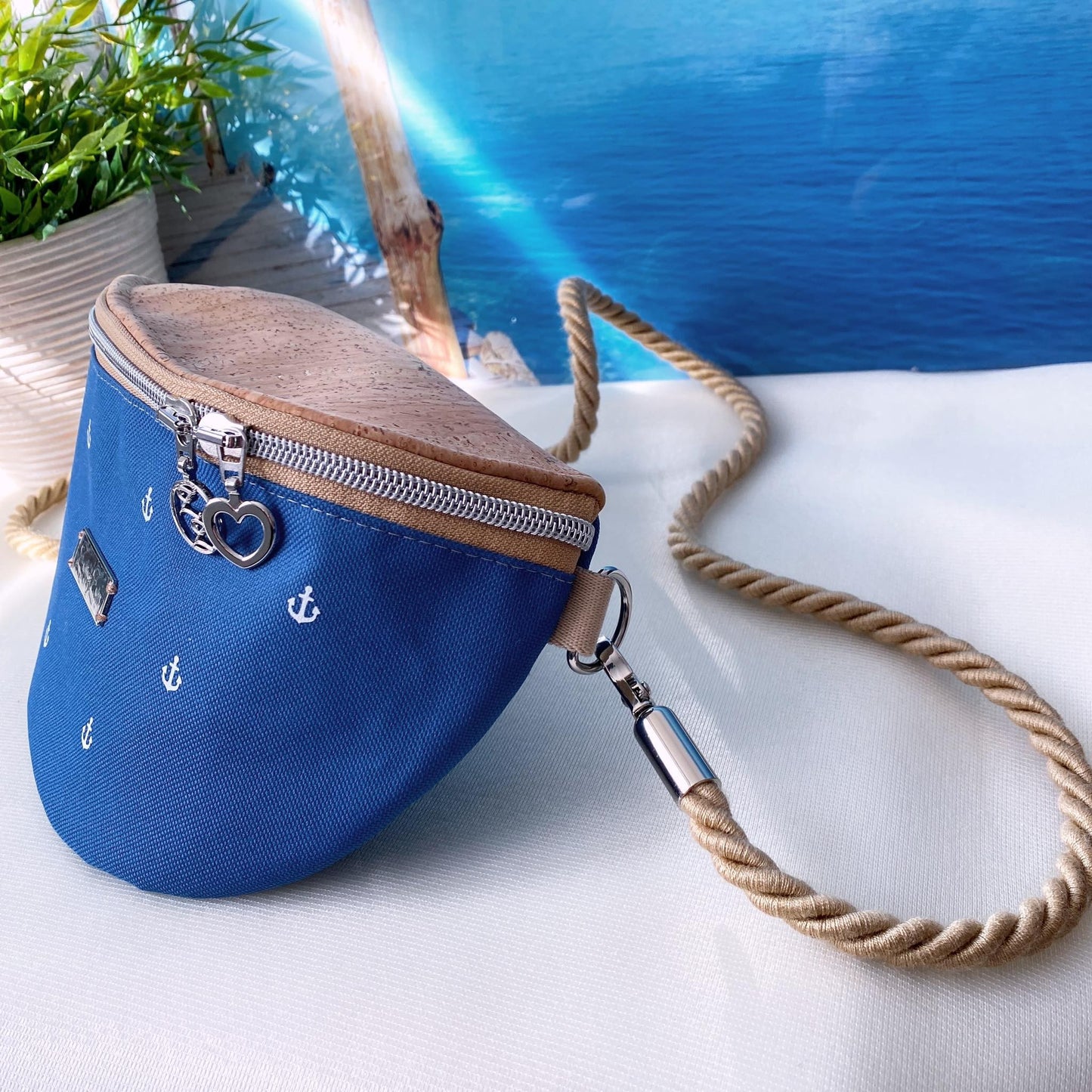 Bauchtasche *Anker* Weiß/Meeresblau/Kork Hellbraun