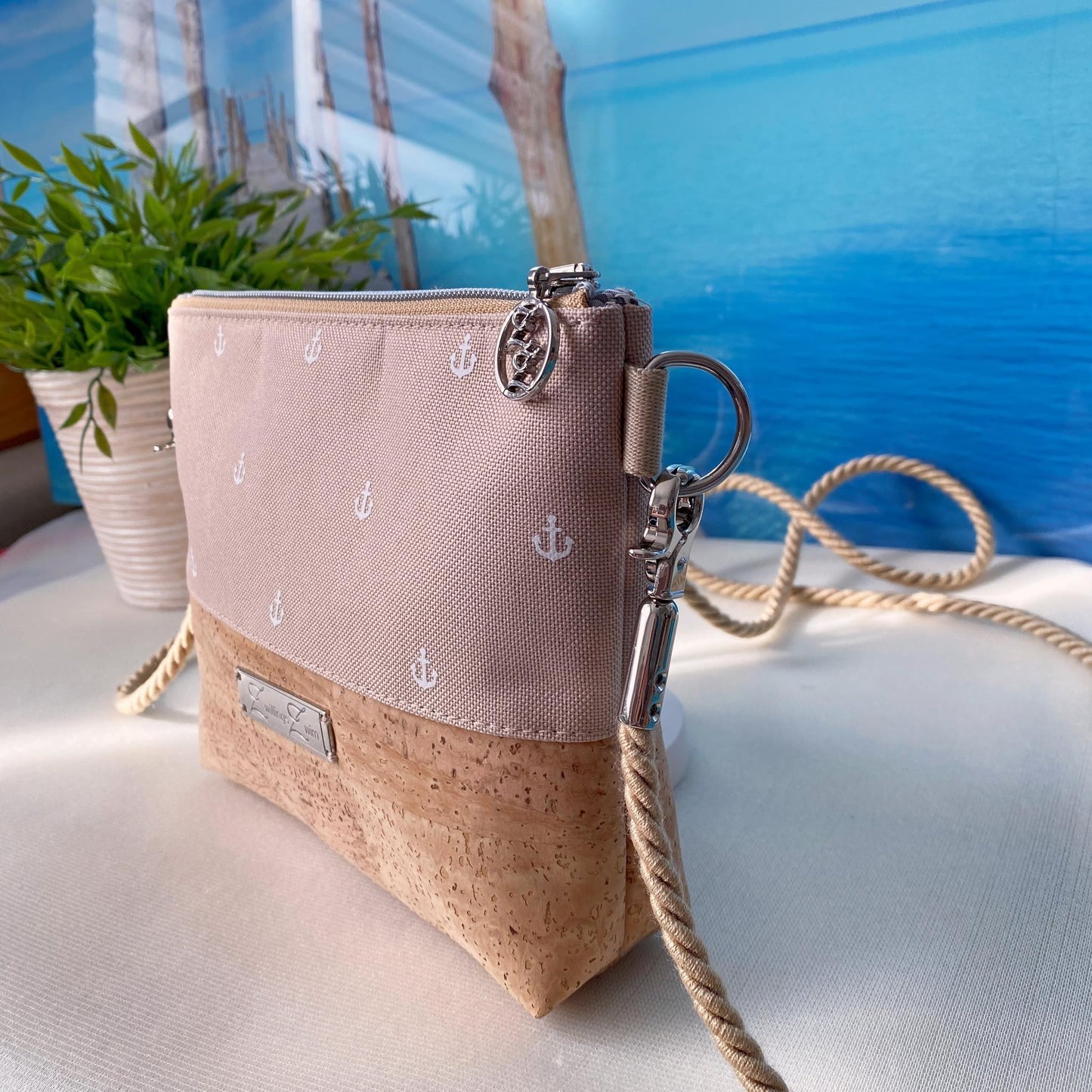 Kleine Umhängetasche *Anker* Weiß/Beige/Kork Hellbraun